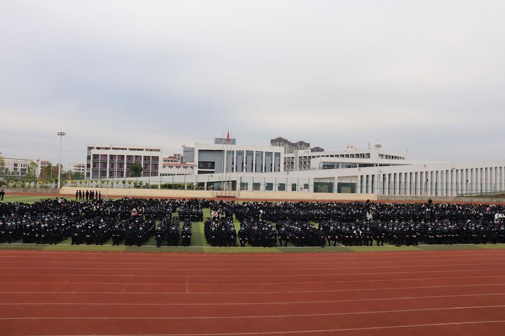 208c92570d8b4ac8a6cb69754f7f8cbd.jpg