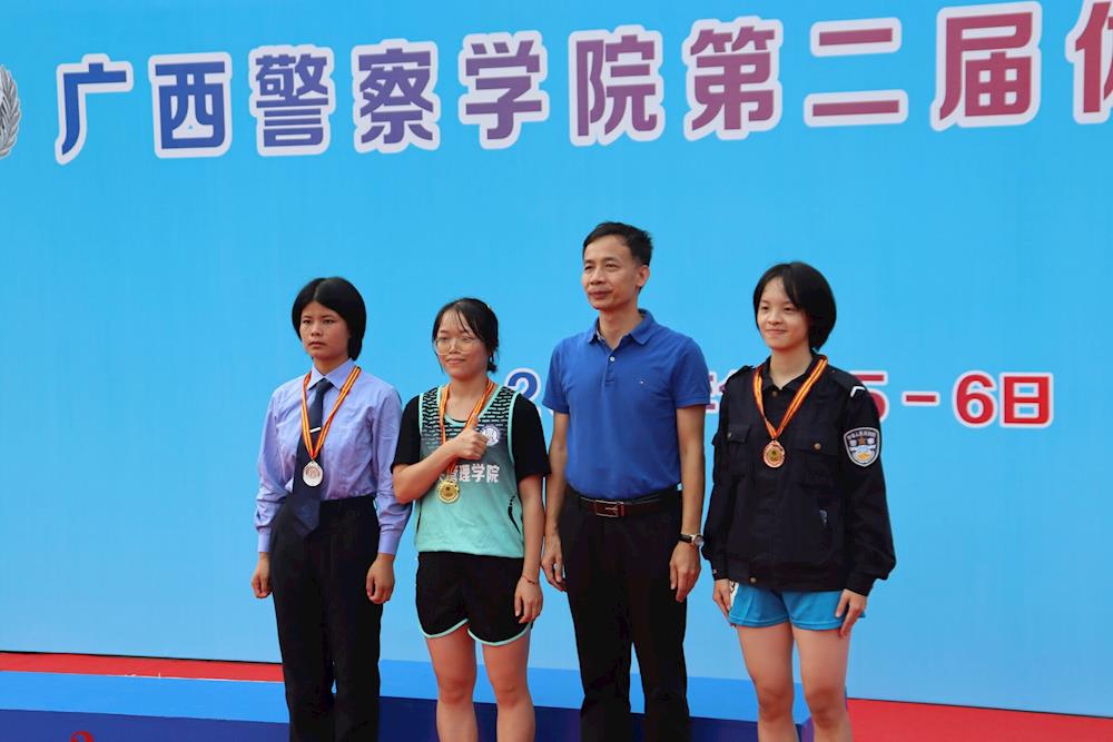 a845844f80b648cbbf57c44cc1ed201f.jpg a845844f80b648cbbf57c44cc1ed201f.jpg