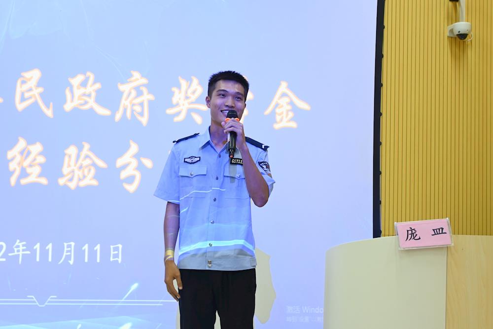 d1897eb8891a4d85b5cfa141a93fa2e0.jpg d1897eb8891a4d85b5cfa141a93fa2e0.jpg