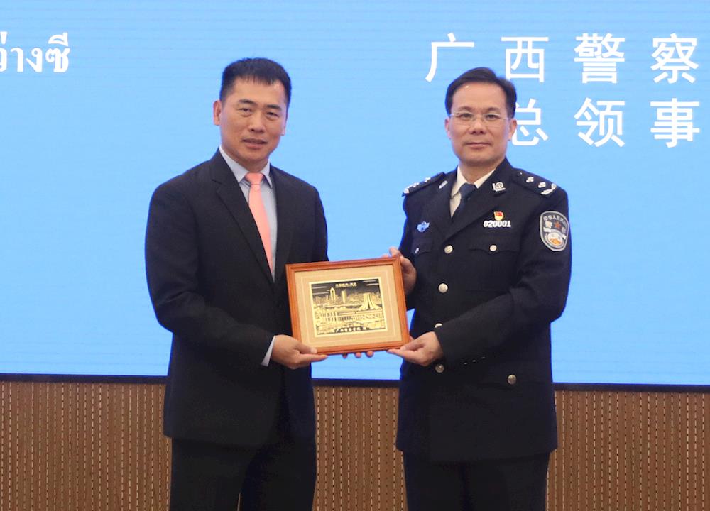 dccfd73515594b7c8162552e47943510.jpg dccfd73515594b7c8162552e47943510.jpg