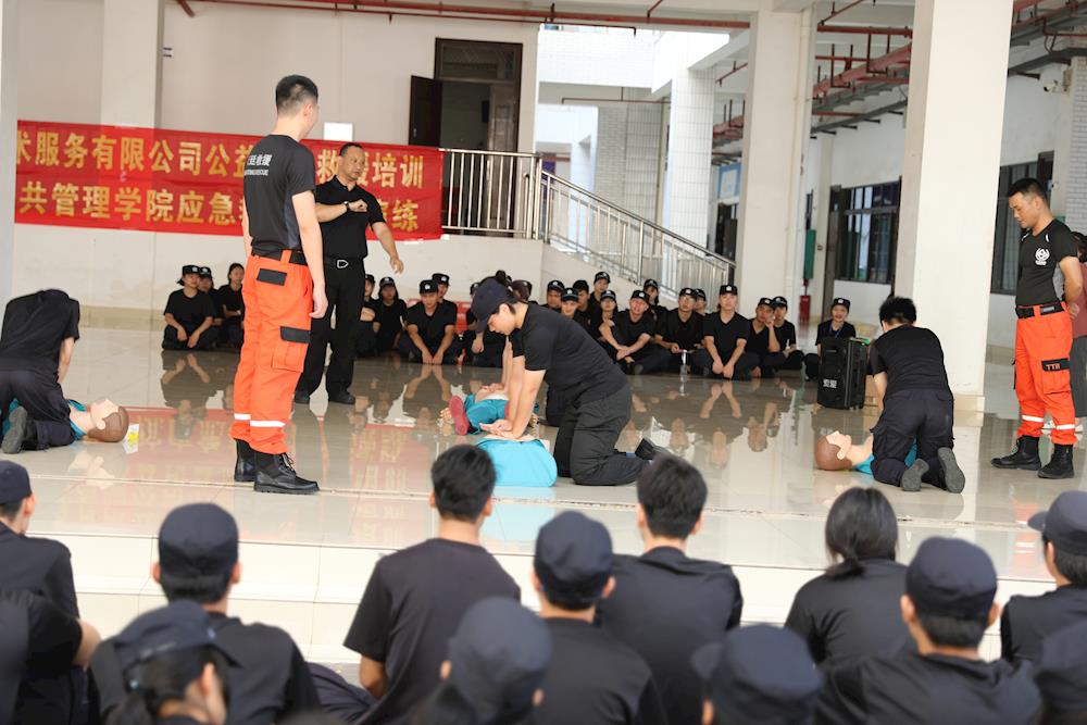 d6765cb948e64f17bc4a550858dcda28.jpg d6765cb948e64f17bc4a550858dcda28.jpg