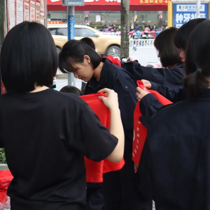 cb55caf19c1041f59f0394dd0de4a3fd.jpg cb55caf19c1041f59f0394dd0de4a3fd.jpg