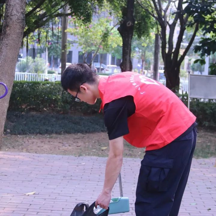 e052fa03dfcd40d59eee891a44dec250.jpg e052fa03dfcd40d59eee891a44dec250.jpg