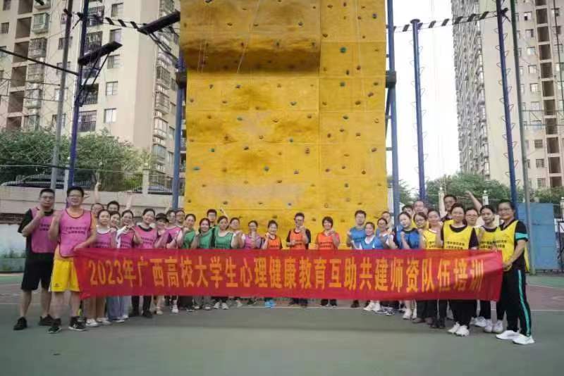 f70d6e71249549c982d4a84abf153b89.jpg f70d6e71249549c982d4a84abf153b89.jpg