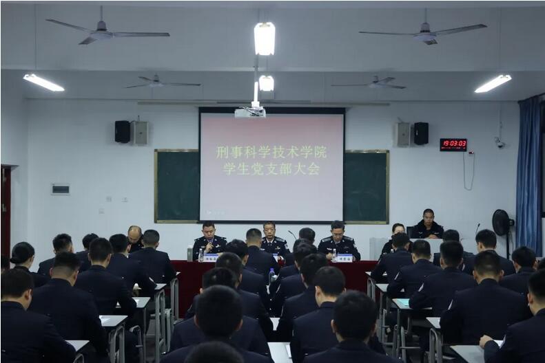 ce4b523a084e44dc85e6453766ea8636.jpg ce4b523a084e44dc85e6453766ea8636.jpg