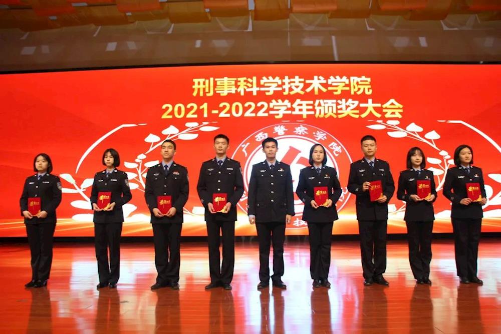 d91c31fa9d8f42a2a9bfe6530cc659e4.jpg d91c31fa9d8f42a2a9bfe6530cc659e4.jpg