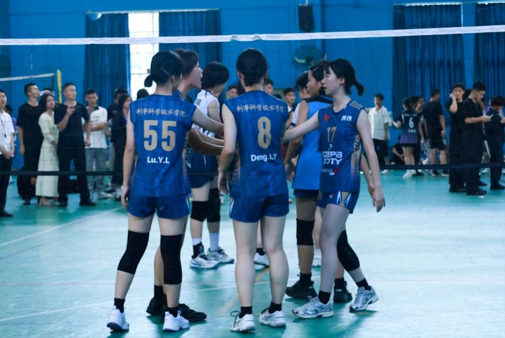 c75fc8ea31a64adca247f7e2ea3217e8.jpg c75fc8ea31a64adca247f7e2ea3217e8.jpg