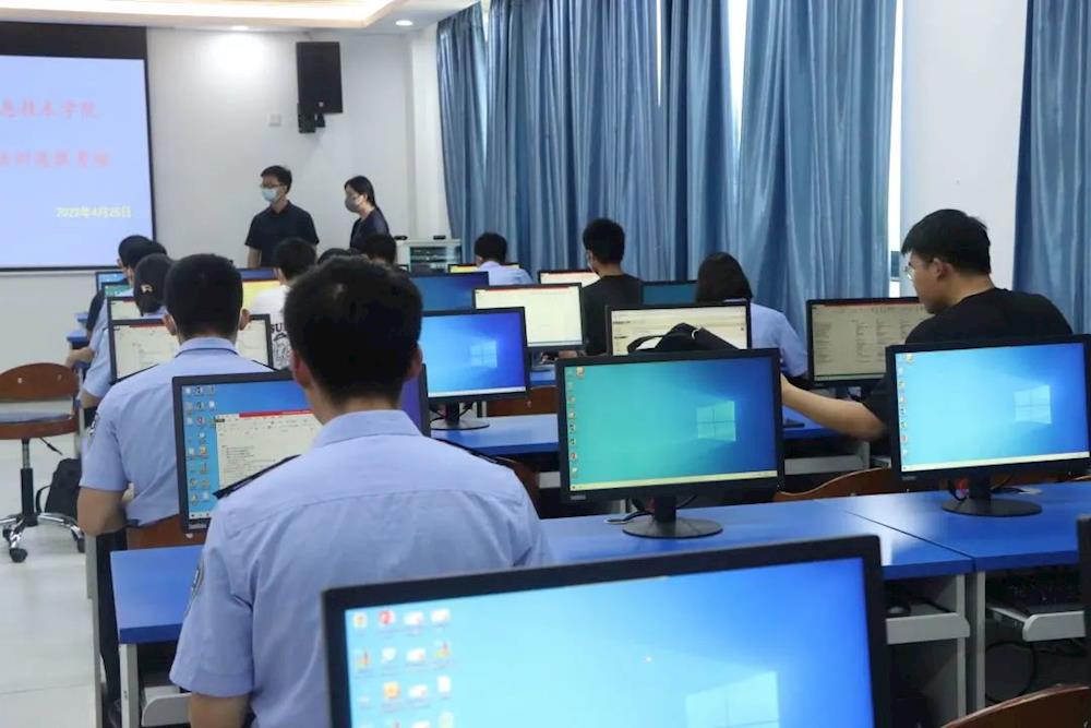 4b3c52fc0adc4dd6a407193cc543fe88.jpg 4b3c52fc0adc4dd6a407193cc543fe88.jpg
