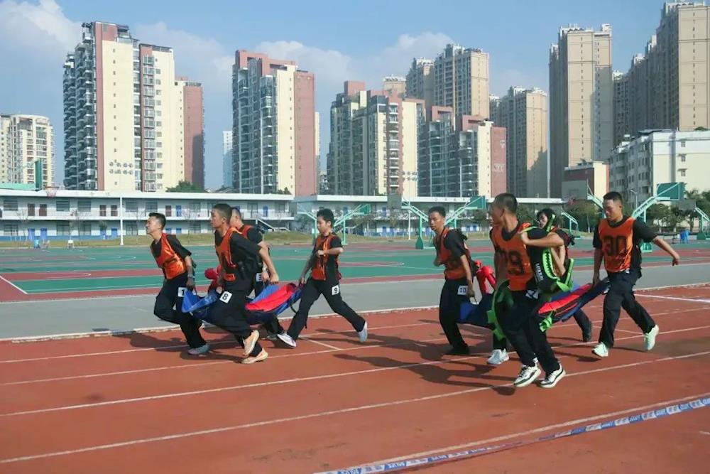 fec26593dc4c4aef8981713e68998dd6.jpg fec26593dc4c4aef8981713e68998dd6.jpg