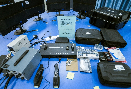 2e6d13b361074ab7826c60a2be40750f.png 2e6d13b361074ab7826c60a2be40750f.png