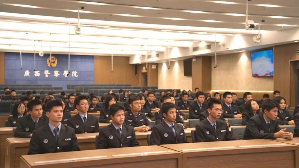 2e85daa01cee47669408fa6becff1fff.jpg 2e85daa01cee47669408fa6becff1fff.jpg