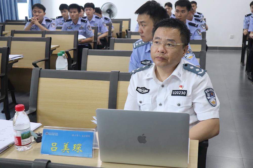 e53bae6d9abe4dcb99d929491dc8b355.JPG e53bae6d9abe4dcb99d929491dc8b355.JPG