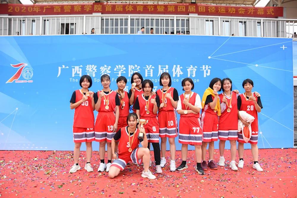 b1a9827aeb3742f4a1b7c890f46cba81.JPG