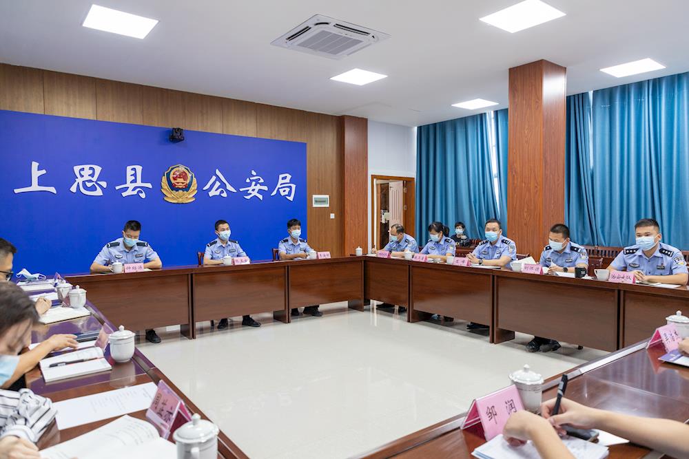 79db58ced71a4117bf78fd09d501cac2.jpg