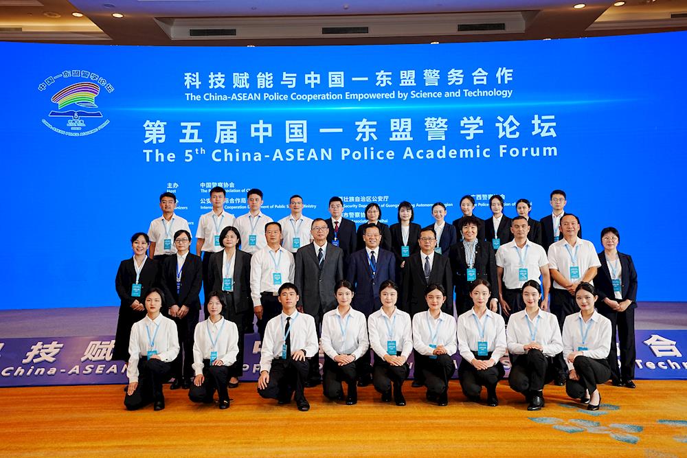 d2031cb303f0447eb4ec93683afeb2fa.jpg
