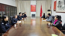 广西科技师范学院档案馆到Best365官网考察交流
