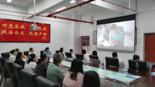 大学外语部开展观看网络安全视频学习活动