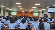 法学院分党校第七期党课开班