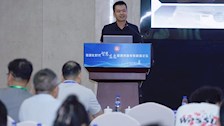 农忠海副院长在“数智化时代智慧应急管理创新发展高端论坛”做论文报告