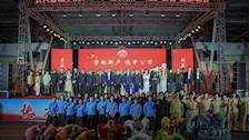 公共管理学院成功举办2024年“警韵新声·逐梦公管”迎新晚会　 