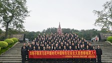 缅怀革命先烈 赓续红色血脉——公共管理学院开展主题党日活动
