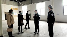 公安厅警保部李杰主任到Best365官网就利用旧第二食堂装修成广西警用装备馆进行了实地调研