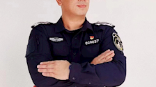 向磊简介