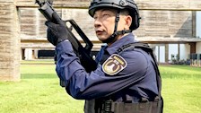 黄文华简介