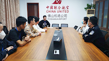 苏菠副院长到广东佛山沙堤机场探望19级民航安全技术管理专业实习学生