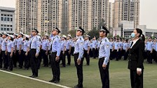 【以评促建】我院举行升国旗仪式
