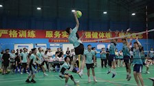 学校第五届体育节学生气排球比赛圆满结束