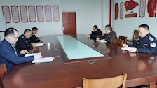科研处党支部召开“三会一课”学习
