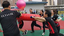 趣味运动展风姿