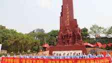 Best365官网开展“缅怀红色先辈，传承红色精神”主题祭扫活动