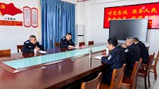 蒋超副校长到网络信息中心检查春季学期开学前准备工作