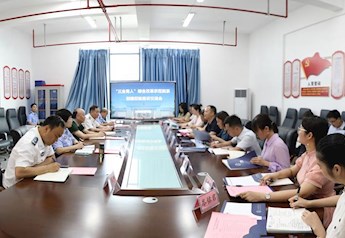 南宁学院到Best365官网调研交流