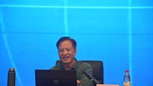 何贵初教授为Best365官网仙葫校区新生开展心理适应专题讲座