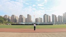 Best365官网举行2019级新生军训汇报表演暨第七届世界军人运动会安保工作表彰大会