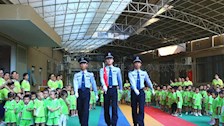 我院学子受邀到首缘伟才幼儿园举行升旗仪式及爱国宣讲活动 