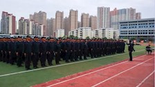 检验军训成果——21级新生小会操结束