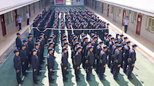 中秋团圆夜，良辰美警时
