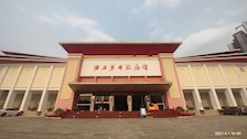 学院组织学生党员参加清明祭扫活动